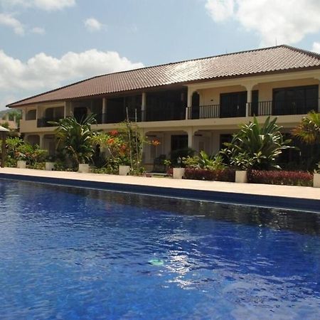 Lombok Beach Hotel Montongbuwoh Exterior foto